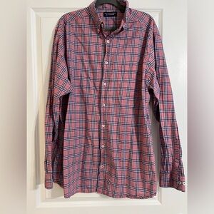 Casual button down Roundtree and Yorke shirt